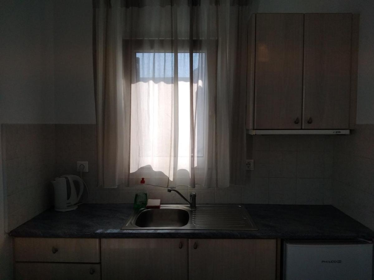 Celeste Apartments Орнос Экстерьер фото
